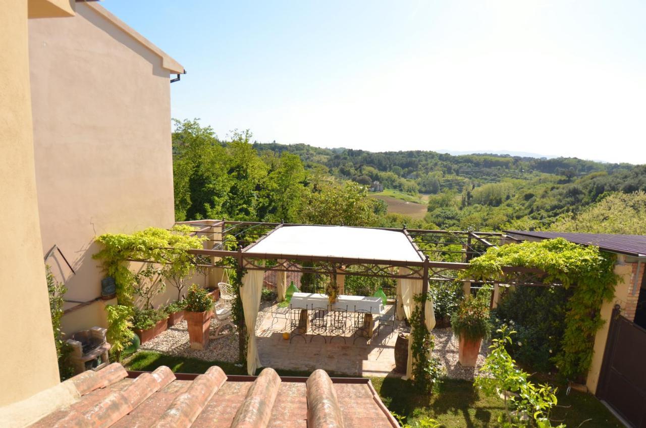 Al Colle Di Lari Villa Екстериор снимка