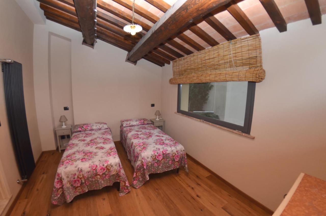 Al Colle Di Lari Villa Екстериор снимка