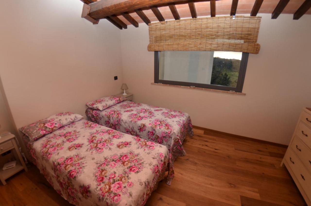 Al Colle Di Lari Villa Екстериор снимка